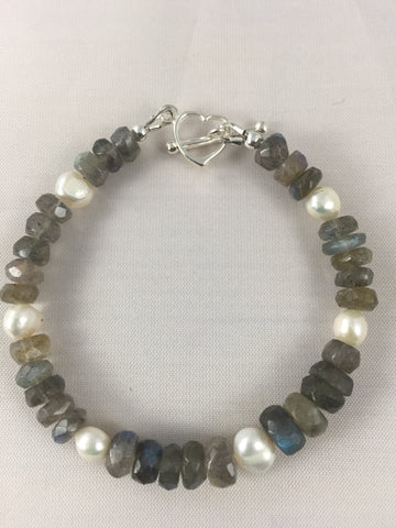 Labrodorite and Freshwater Pearl Bracelet
